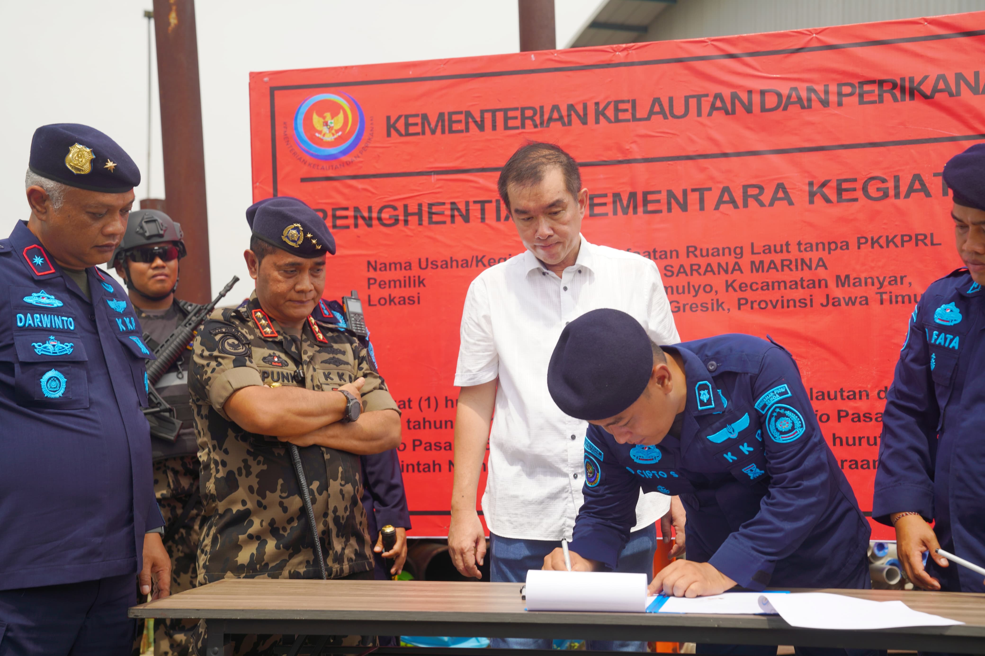 KKP Hentikan Pemanfaatan Ruang Laut Tak Berizin Seluas 30 Ha di Gresik