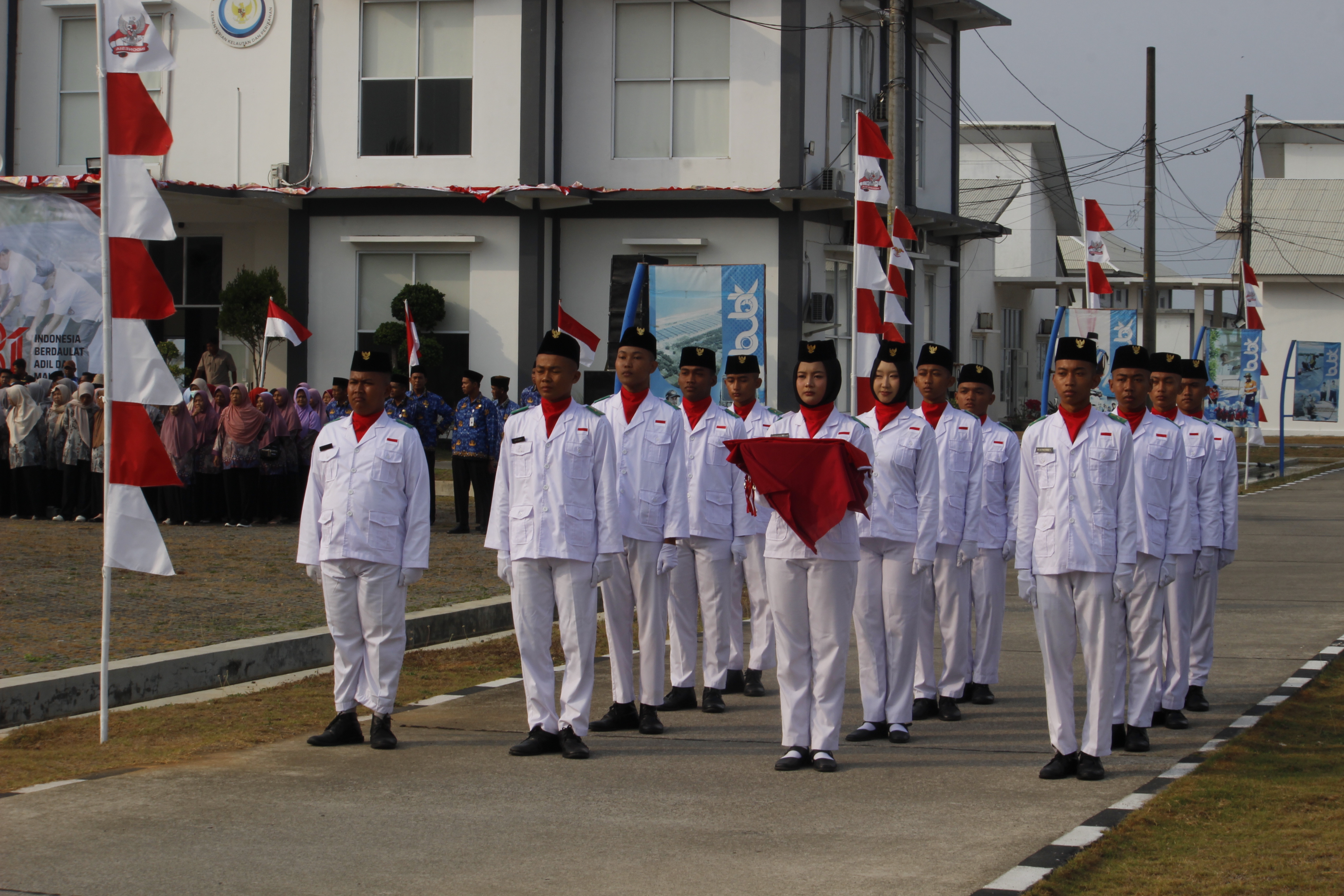 Upacara Peringatan HUT ke-81 Republik Indonesia di Tambak BUBK Kebumen, Jawa Tengah