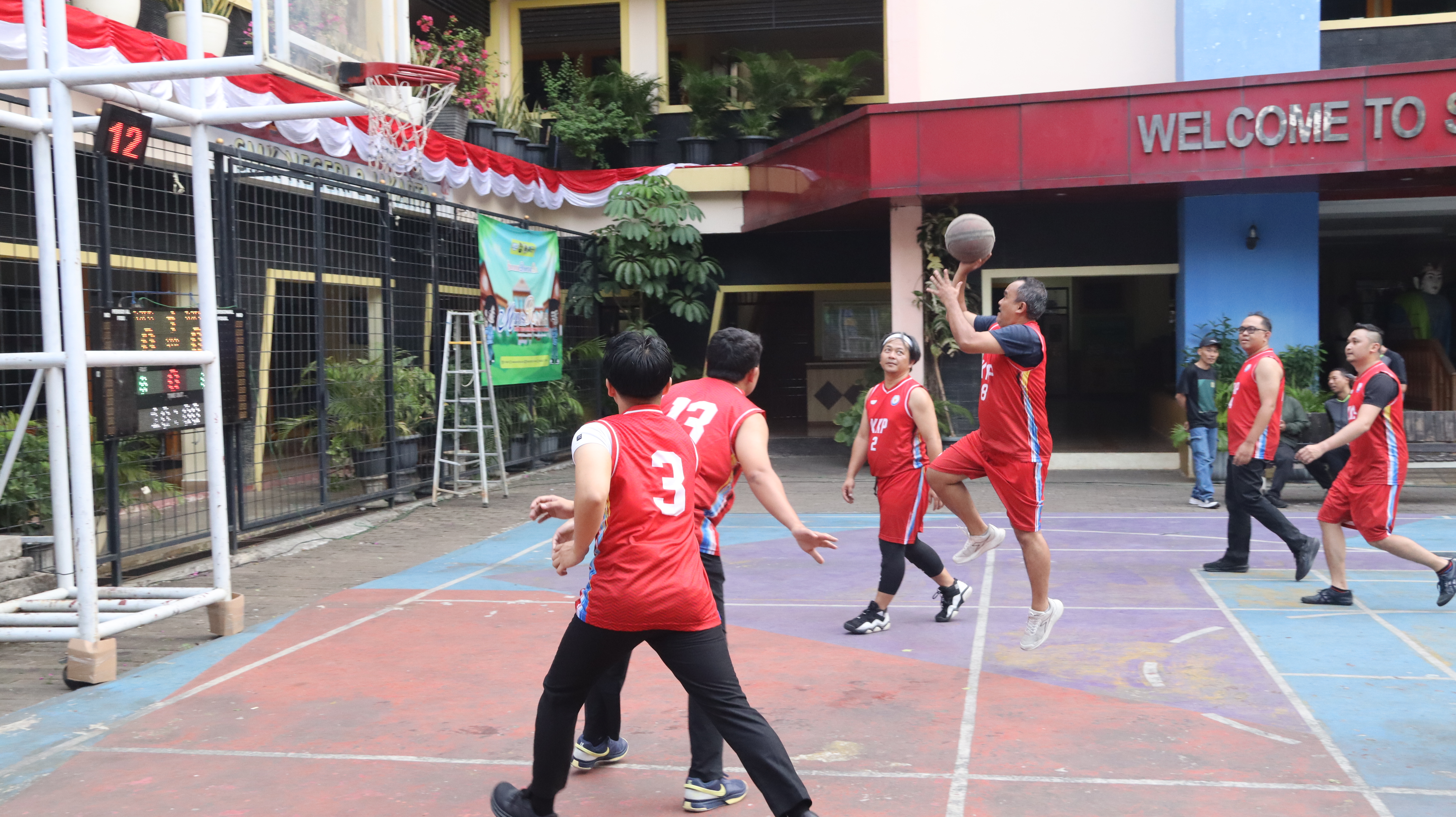 Lomba Bola Basket dalam rangka Peringatan HUT ke-81 Republik Indonesia
