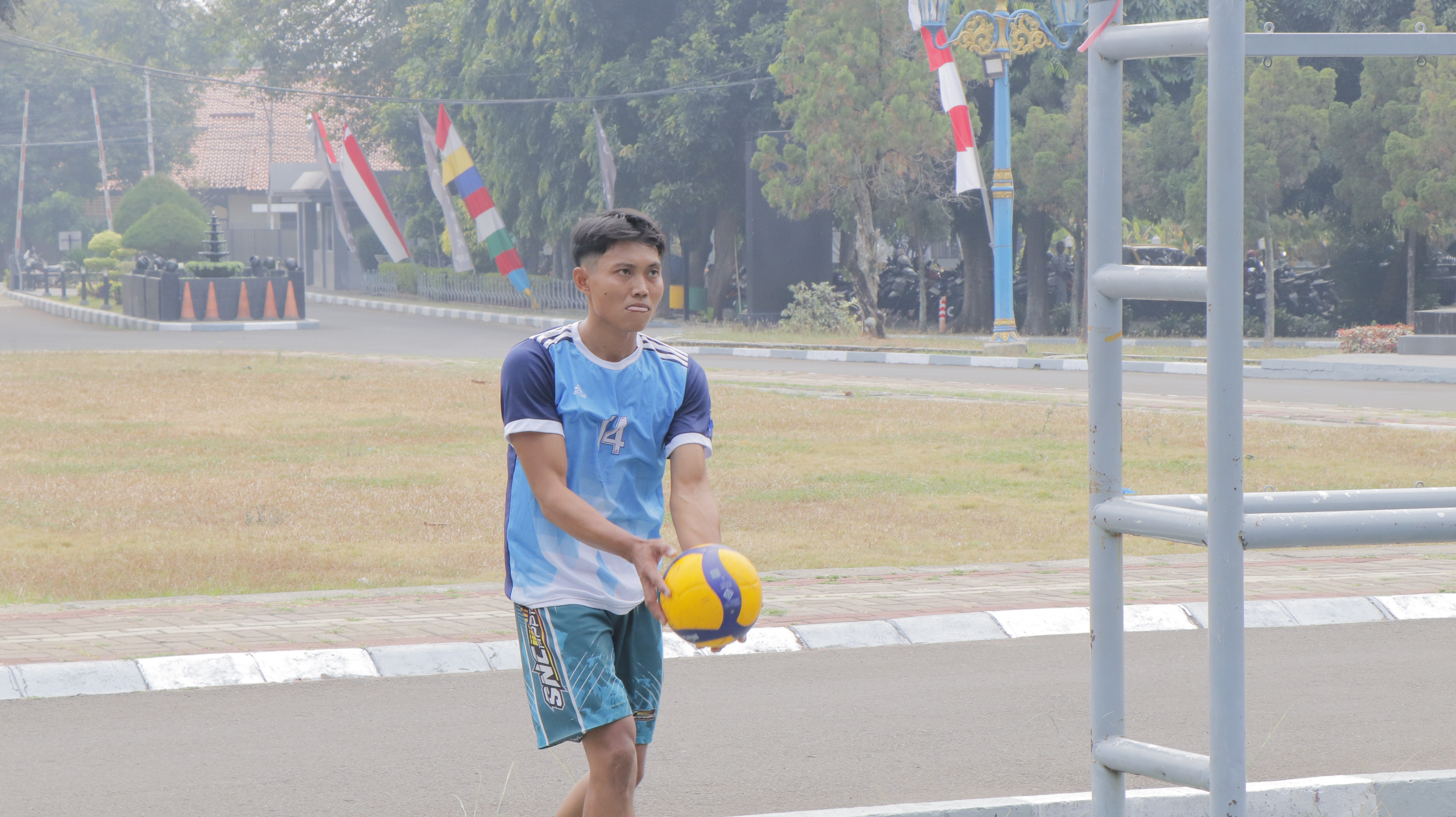 Lomba Bola Voli dalam rangka Peringatan HUT ke-81 Republik Indonesia