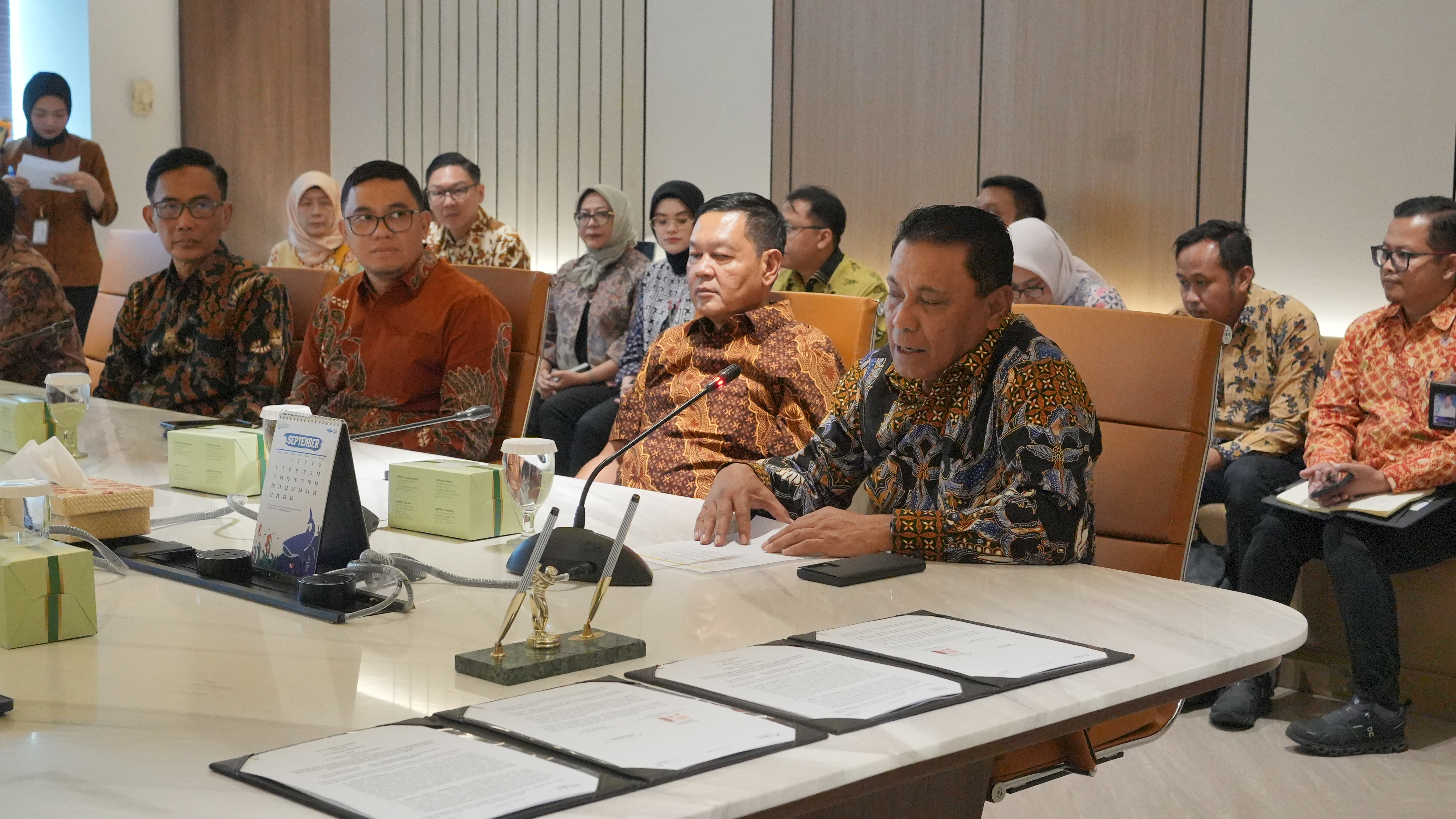 Penandatanganan Nota Kesepahaman antara PT Garam (Persero) dan PT Nindya Karya (Persero) dalam mempercepat penguatan industri garam nasional