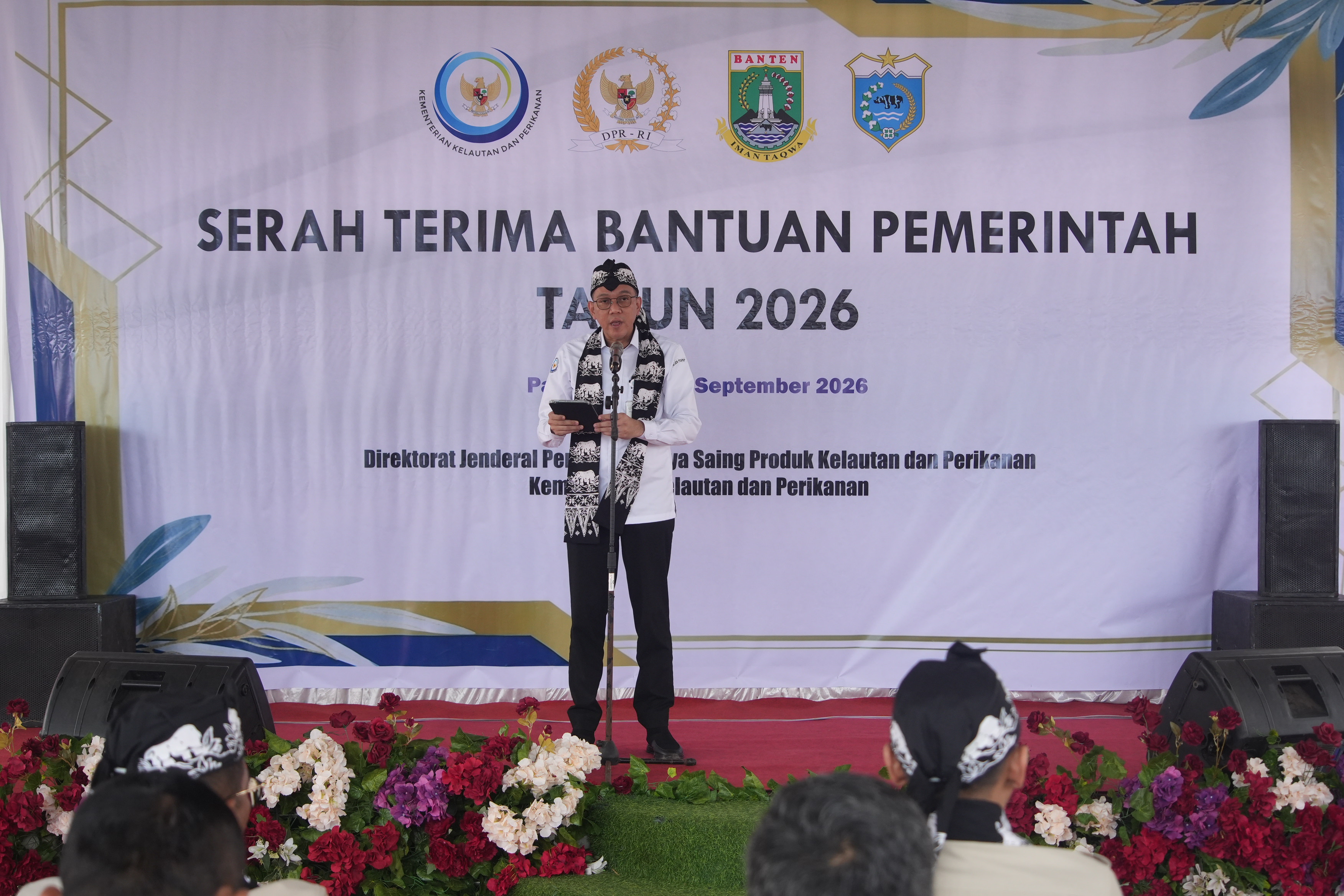 Serah Terima Bantuan Pemerintah Tahun 2026 di KNMP Cikiruh Wetan